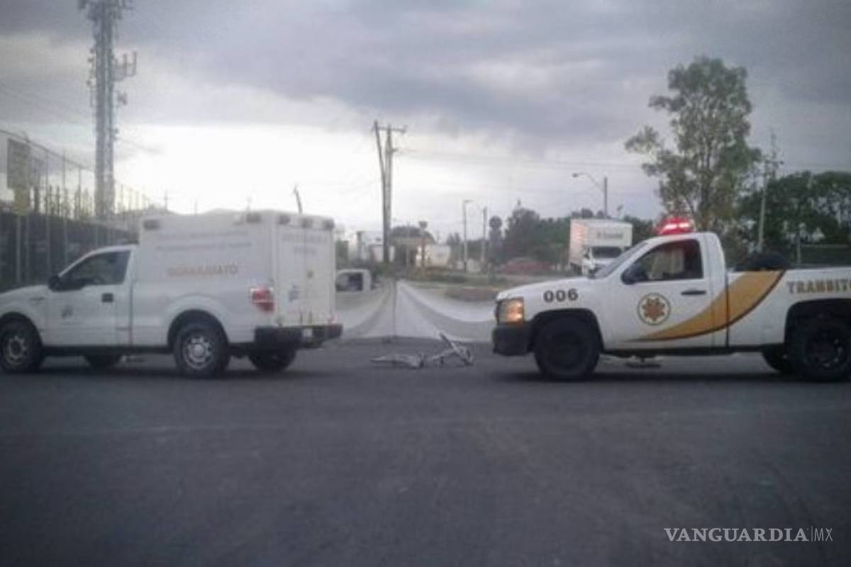 Mata a ciclista cuando iba al hospital a ver a su hija, que también murió