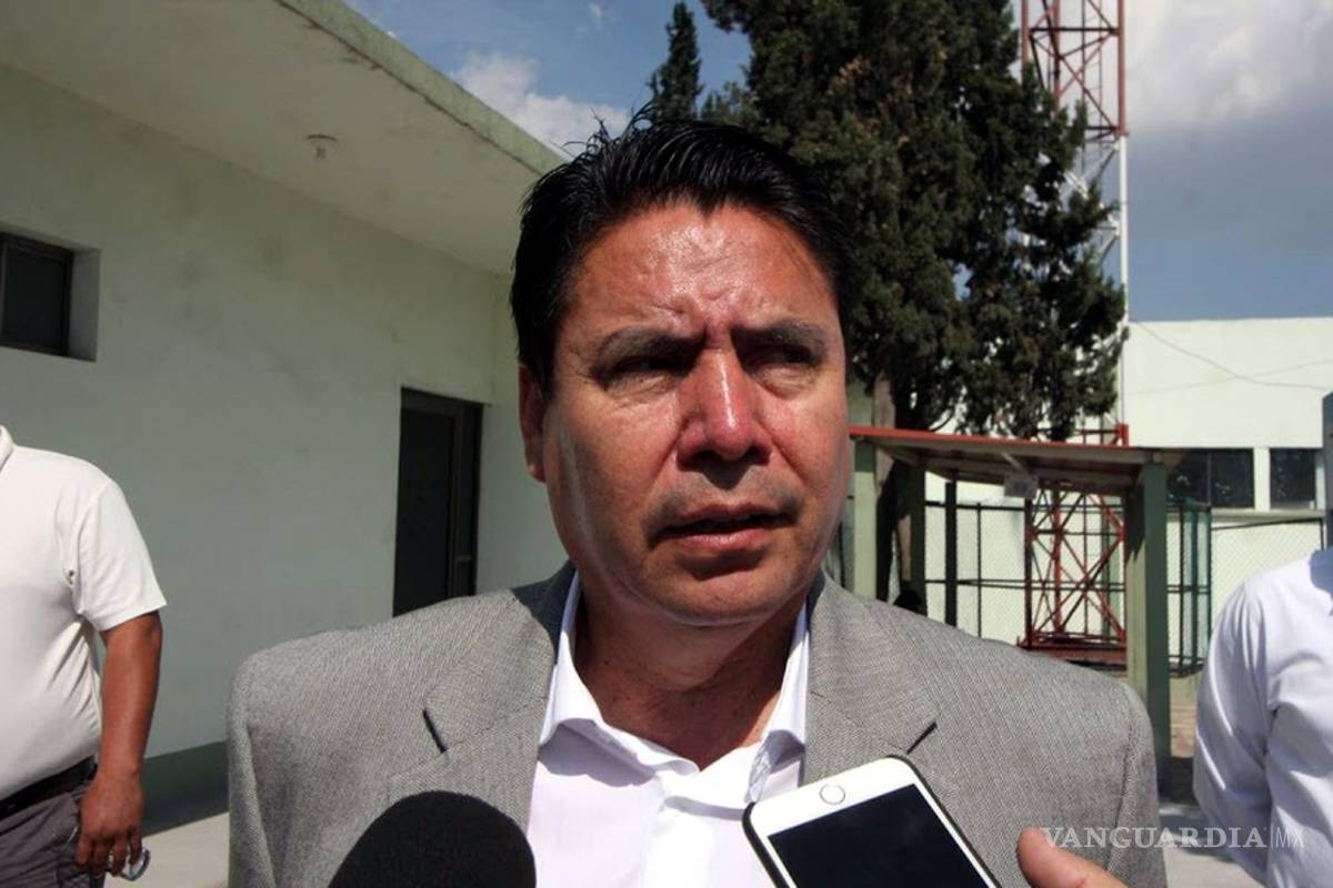 Sección 5 del SNTE de Coahuila utiliza cheques de fallecidos en compra de autos