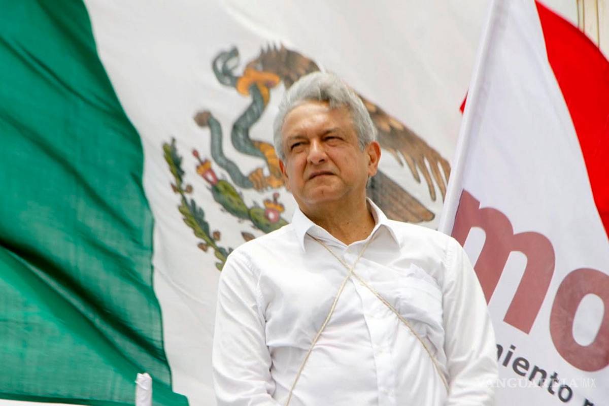 AMLO critica el &quot;analfabetismo político&quot;