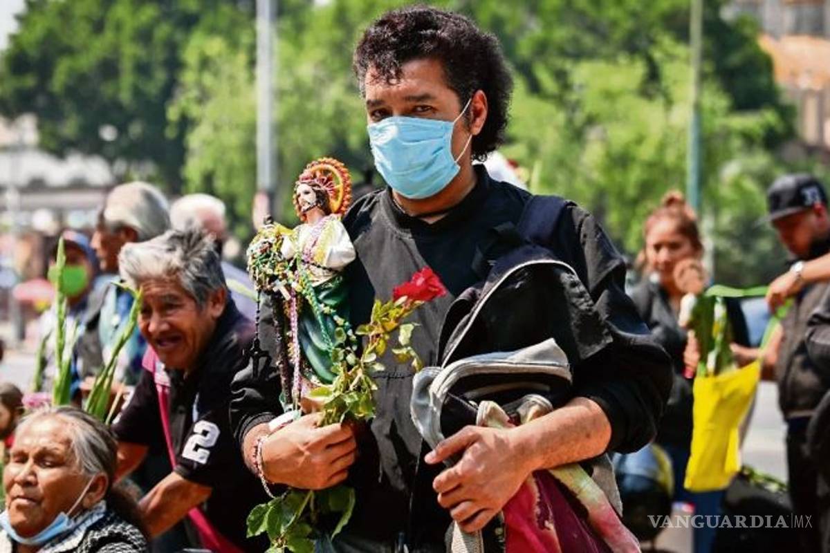 Pandemia no frena a fieles; veneran a San Judas Tadeo en su día