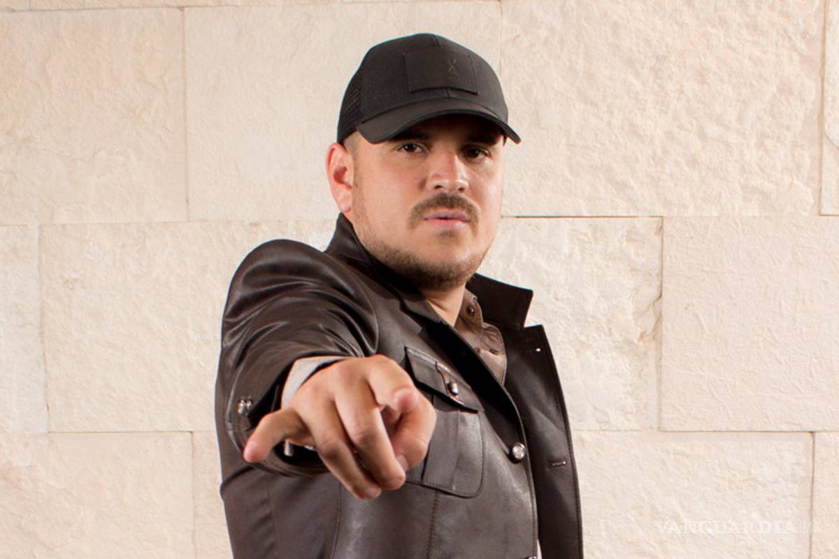 No es broma, 'El Komander' quiere abrir los conciertos de Metallica