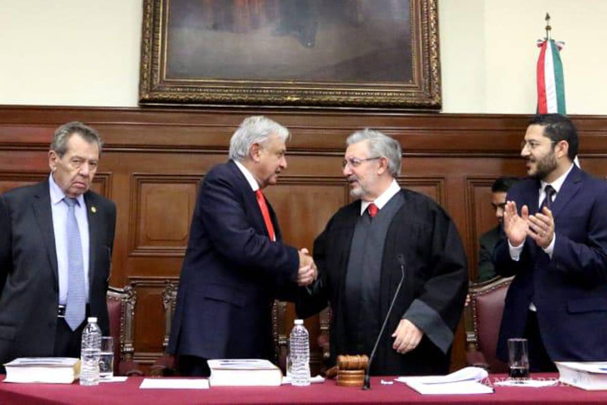 Ministros de la Corte ganarán 2.8 veces más que AMLO en 2019