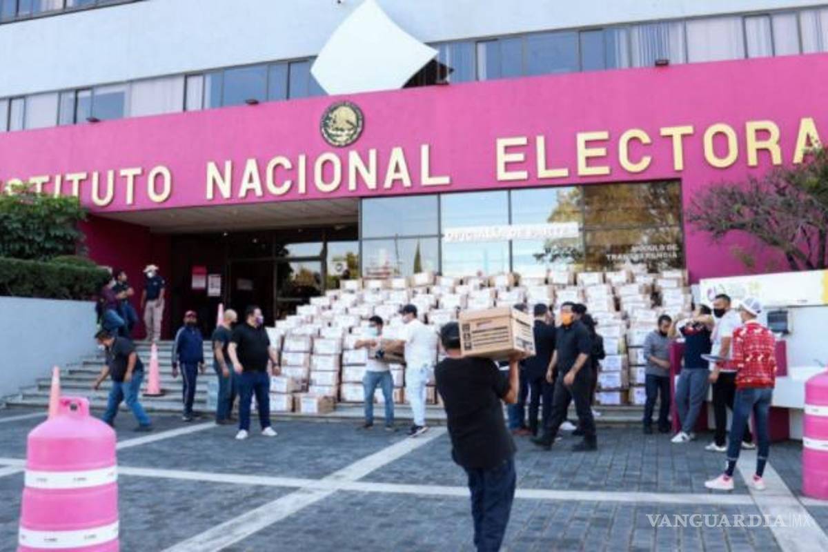 Hacienda niega al INE presupuesto extra para revocación de mandato