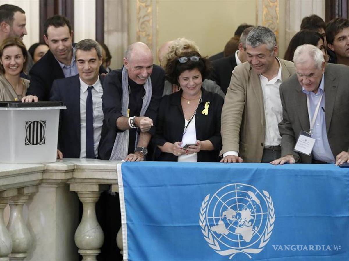$!Parlament aprueba la resolución para declarar la independencia de Cataluña