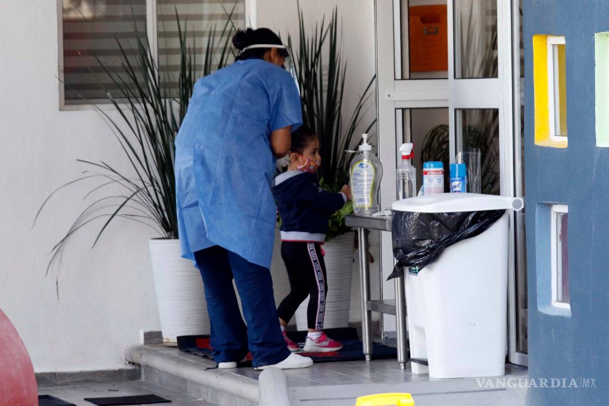 Colegios de Saltillo reabren sin permiso en plena pandemia de coronavirus