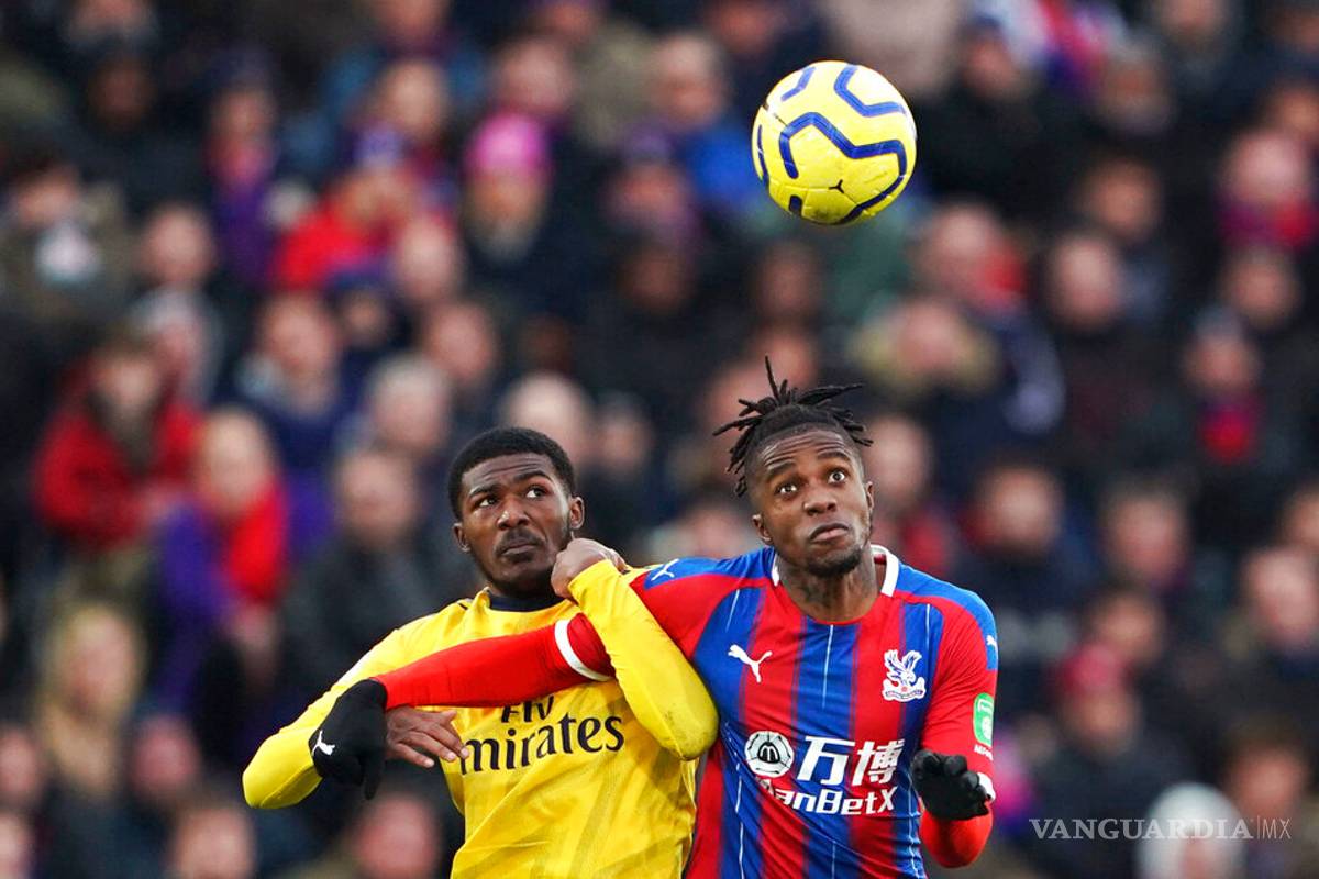 Arsenal sigue sin levantar y consigue un empate ante el Crystal Palace