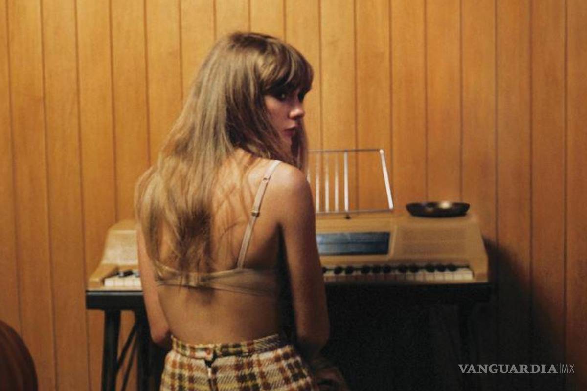 Lanza Taylor Swift el esperado álbum por sus fanáticos ‘Midnights’