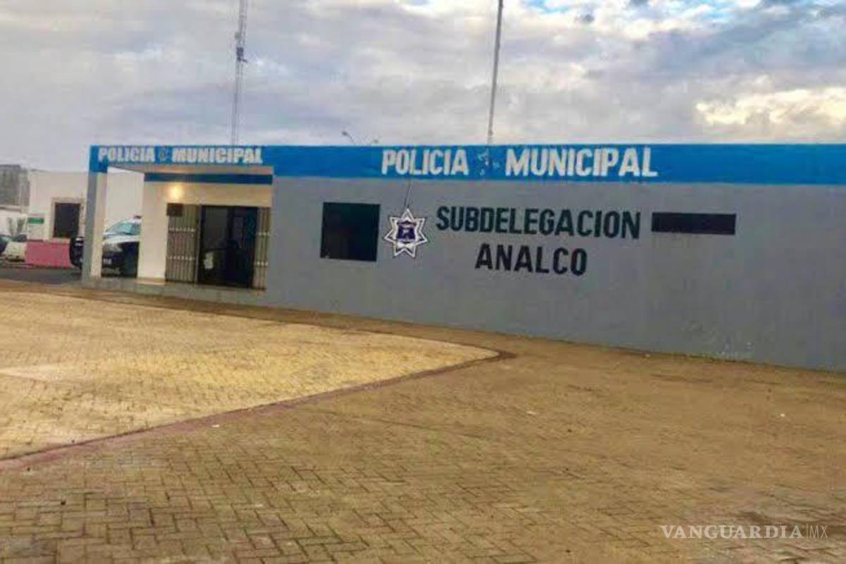 Joven navajea a su suegro, en colonia Analco de Ramos Arizpe
