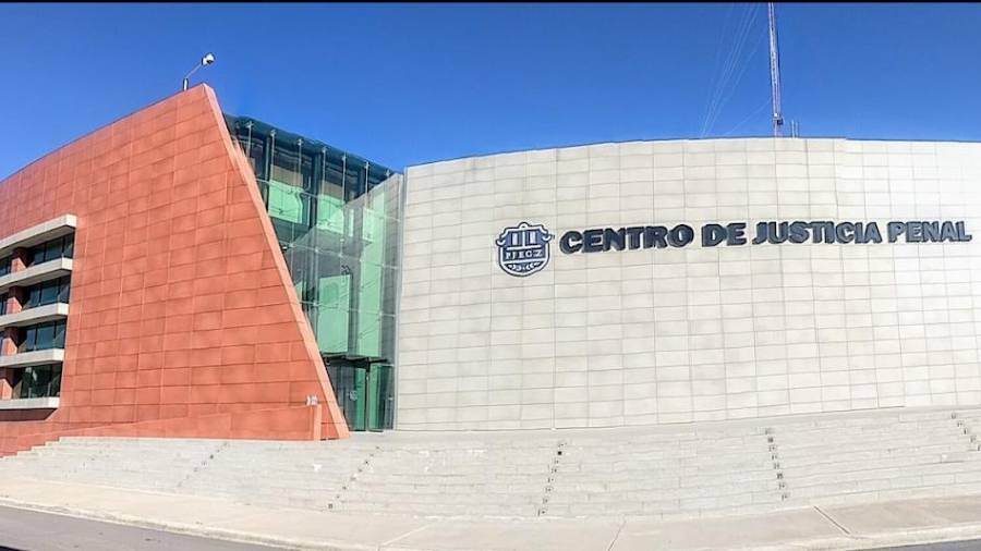 Se presentaron las pruebas que derivaron en la sentencia condenatoria, incluyendo el transporte de personas de origen dominicano, guatemalteco y mexicano