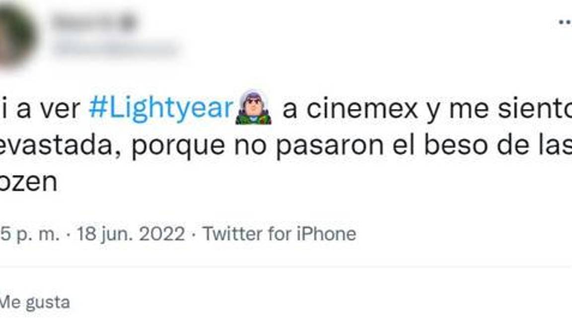 $!Denuncian que Cinépolis y Cinemex cortaron beso lésbico en ‘Lightyear’