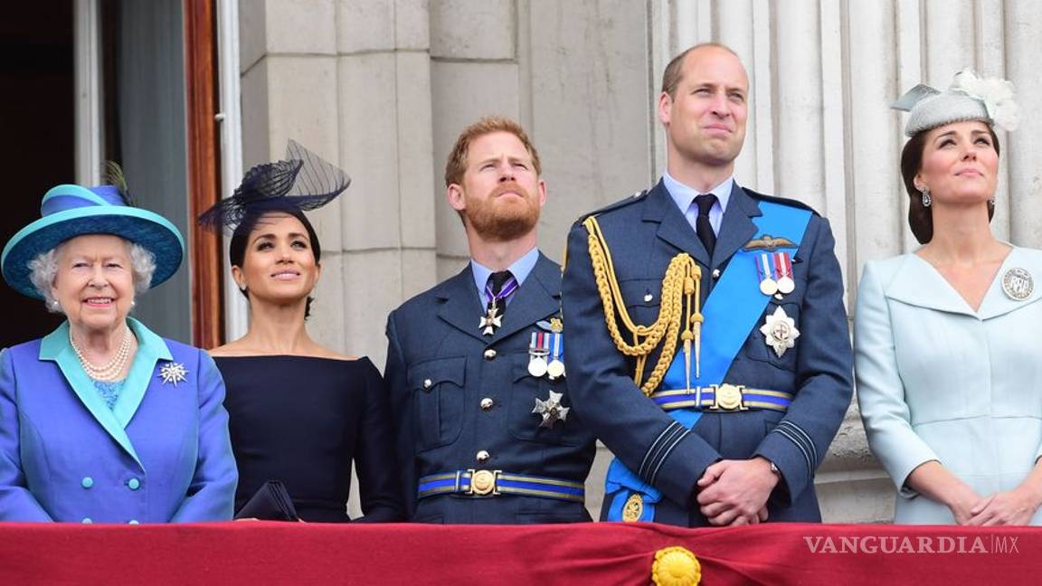 $!La vida de la Reina Isabel II en 20 icónicas fotografías