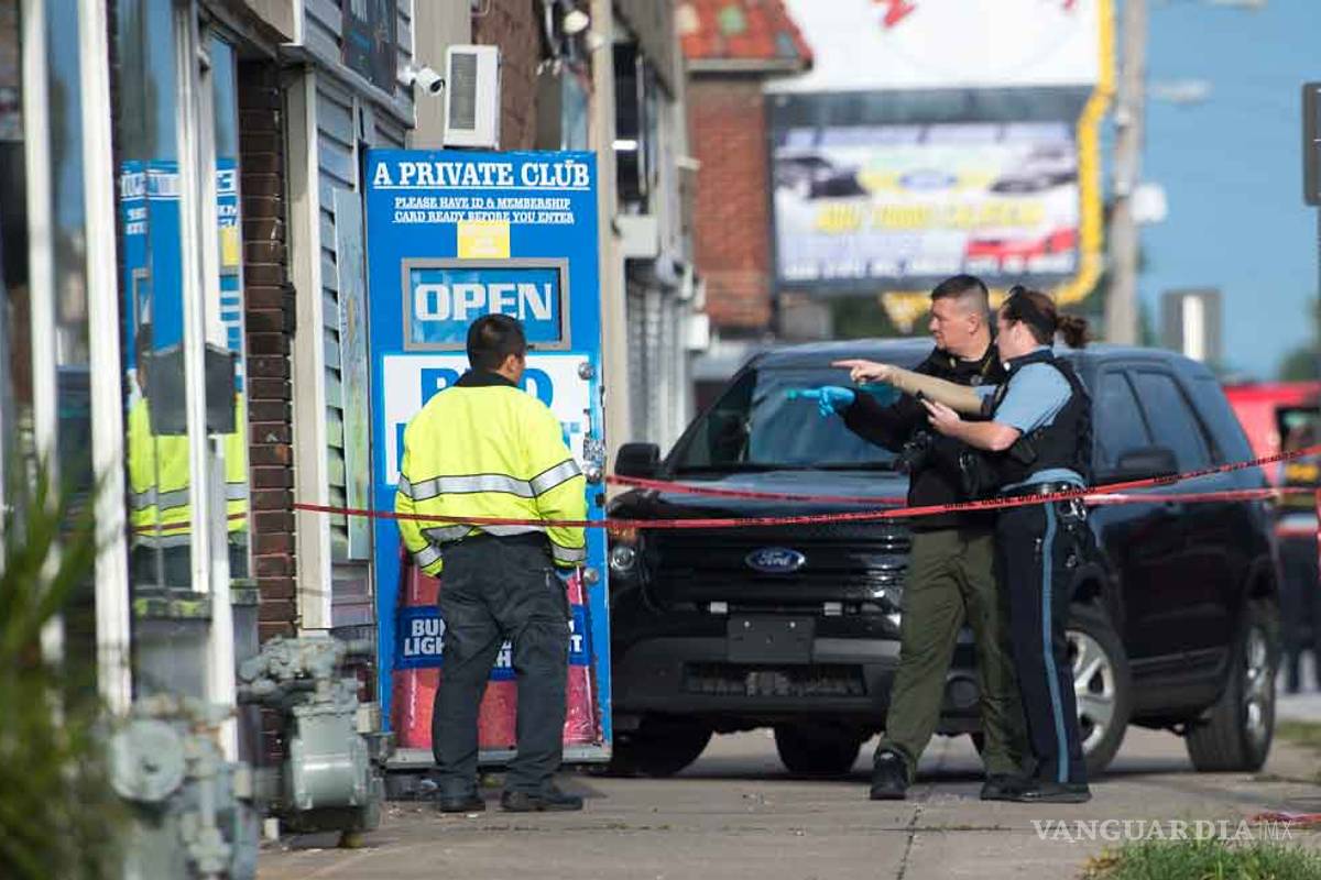 Murieron dos mexicanos en tiroteo de Kansas, informa Ebrard
