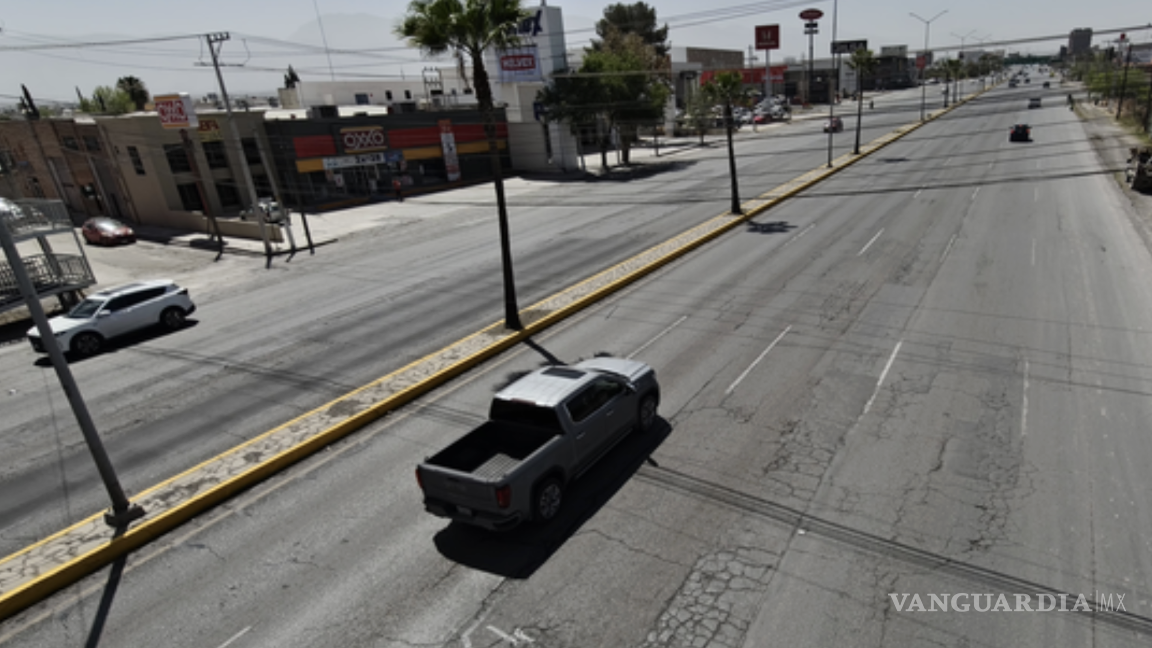 $!Las reparaciones en el bulevar Venustiano Carranza evidencian diferencias en el nivel del pavimento tras trabajos de bacheo recientes.