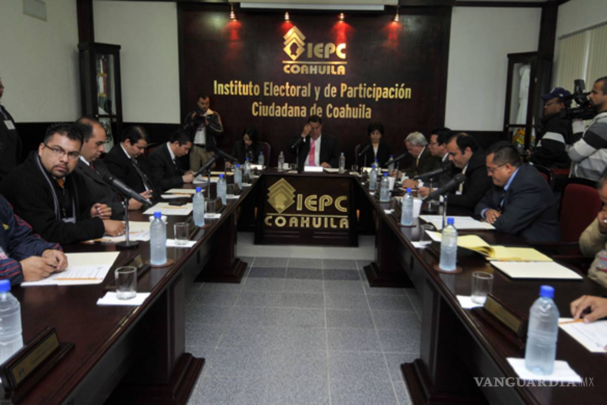 IEPC queda pendiente con multas a partidos