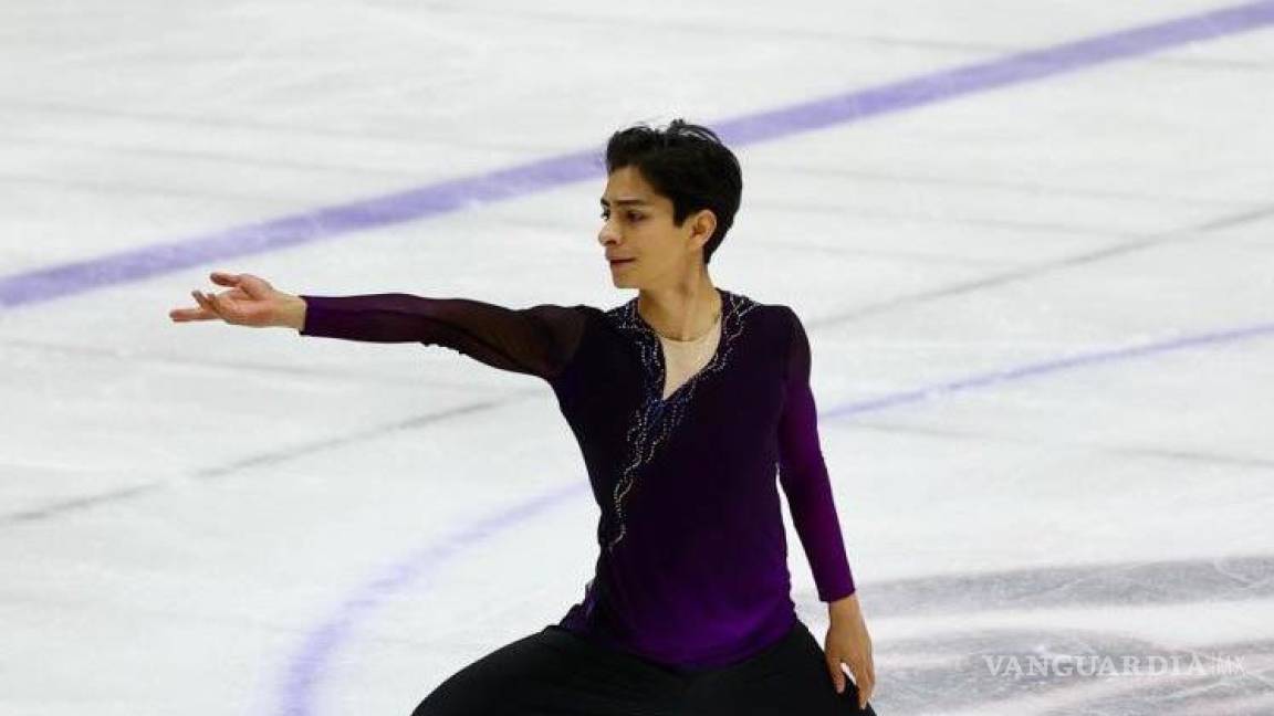 Mexicano Donovan Carrillo compite con patines prestados ¡y gana medalla de plata en Escocia!