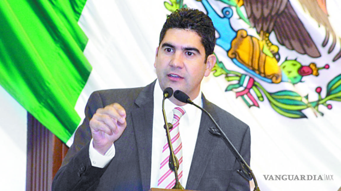 Jesús De León Tello pide transparentar pagos a empresas
