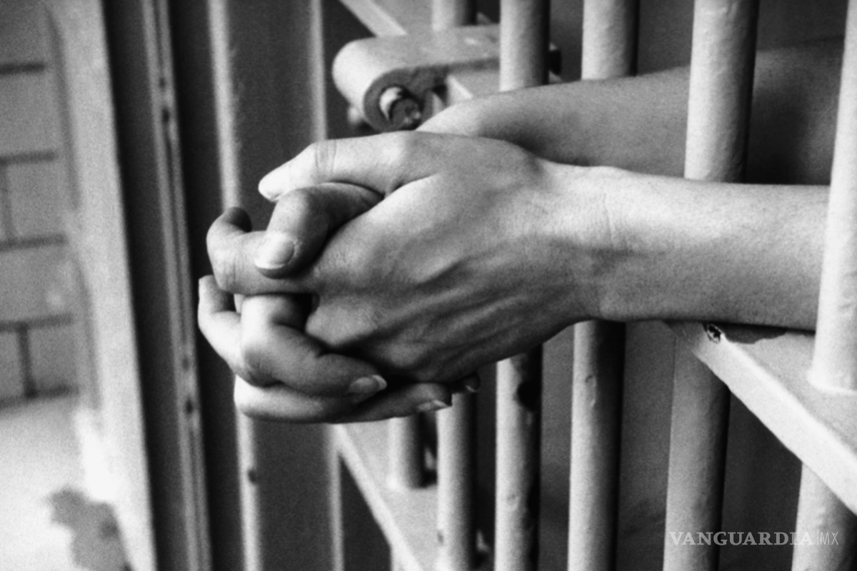 Condenan a 98 años de prisión a hombre por secuestrar a su esposa en un hotel de Monclova