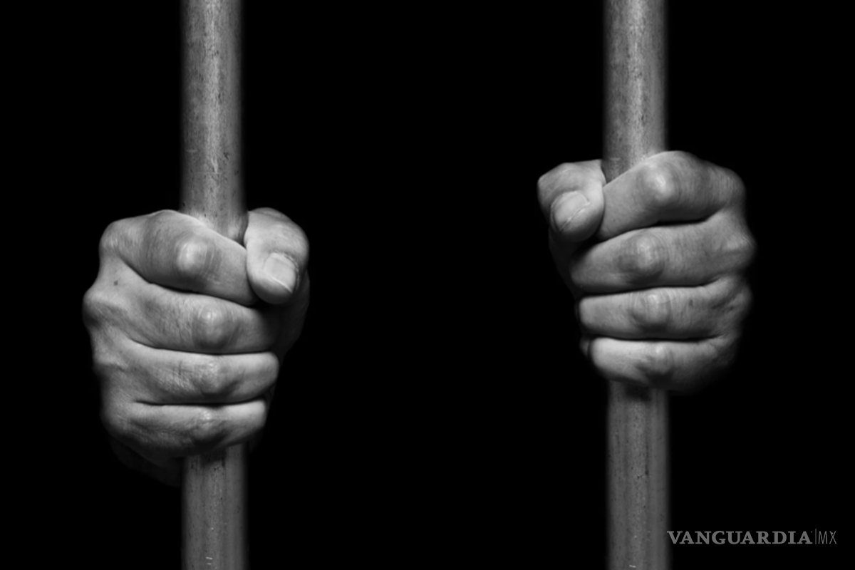 Sentencian a pareja por tráfico de metanfetamina y 10 kg de mariguana en Ramos Arizpe