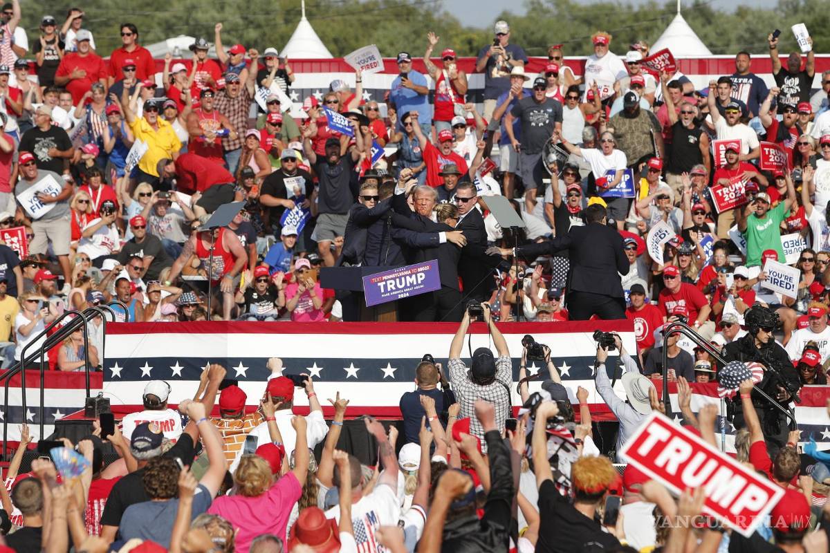 $!El tiroteo en el mitin del expresidente Donald Trump está siendo investigado como un intento de asesinato, según informaciones publicadas en medios.