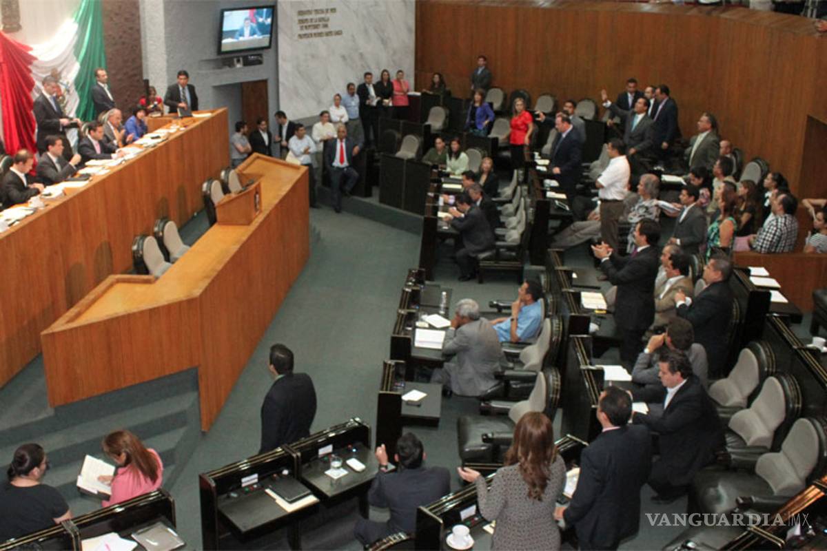 Citan a comparecer a Procurador de Nuevo León