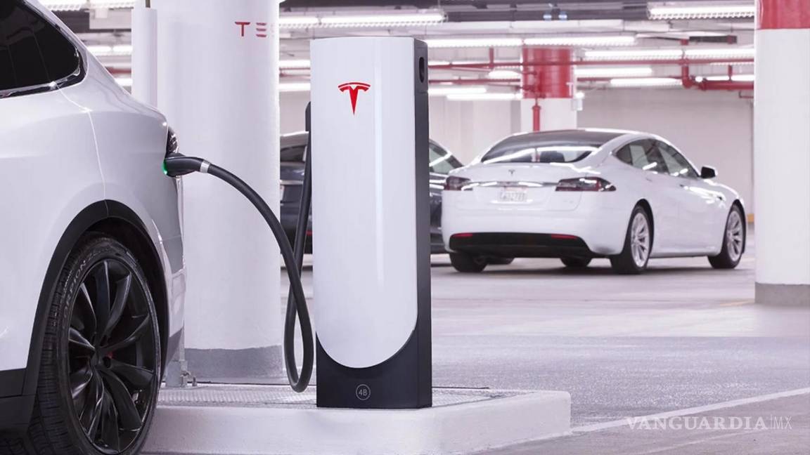 Buscan instalar 10 cargadores de autos Tesla en diversos puntos de Saltillo