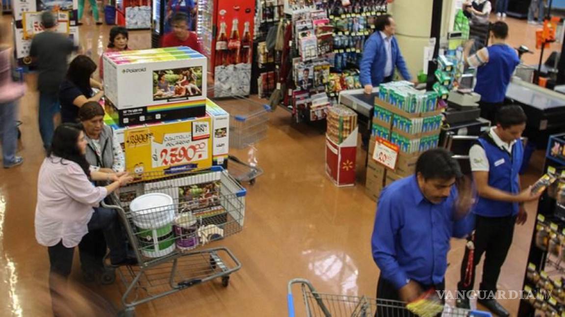 Retrocede consumo privado 0.1% en septiembre, estima Inegi