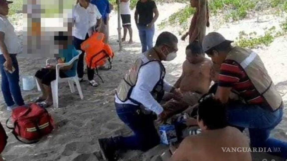 Naufragan 11 migrantes al sur de Veracruz; 3 murieron