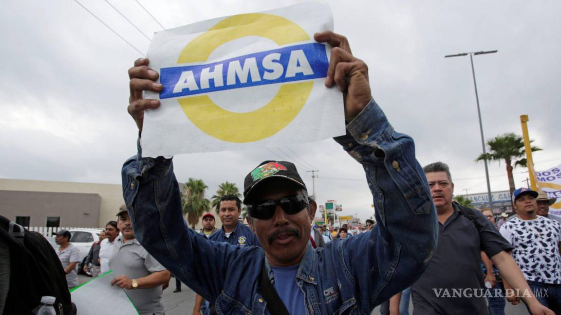AHMSA vuelve a incumplir pago a obreros y reina la desolación