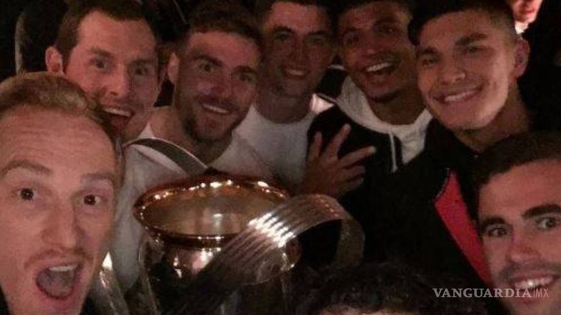 El equipo del próximo técnico del Tri, festejó el título de la MLS en un table dance