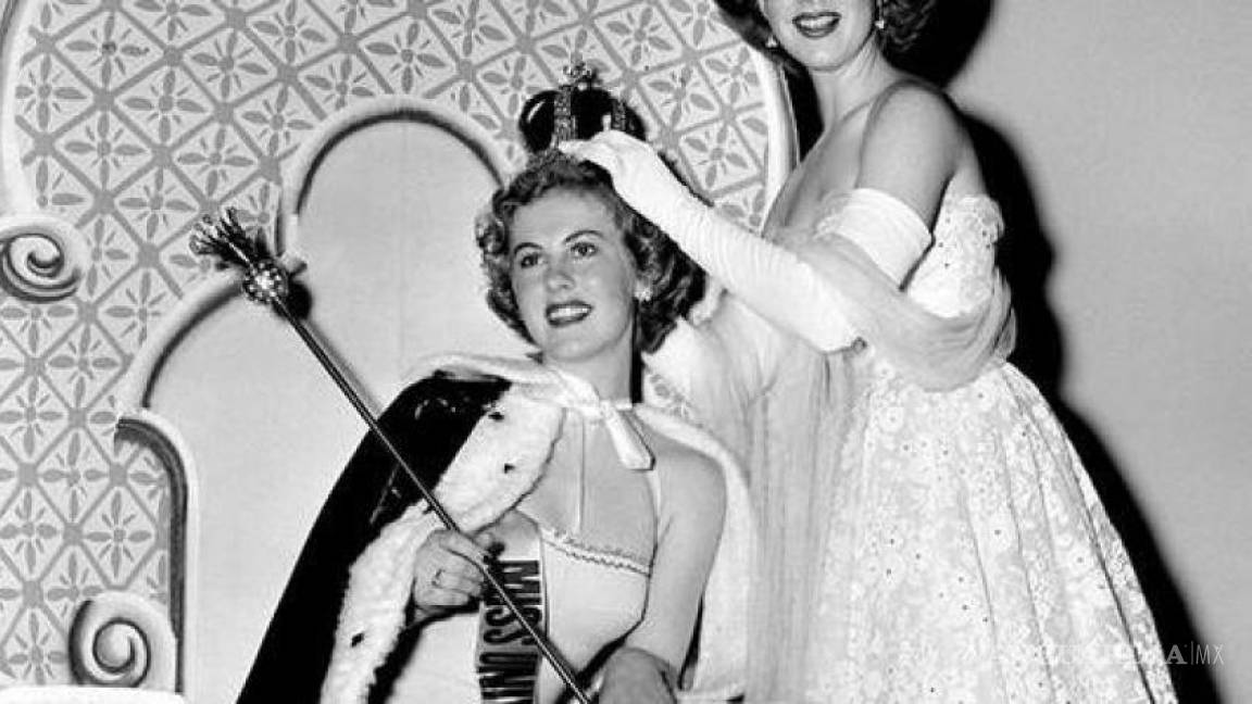 $!La primera Miss Universo de la historia, la finlandesa Armi Kuusela, se coronó el 28 de junio de 1952