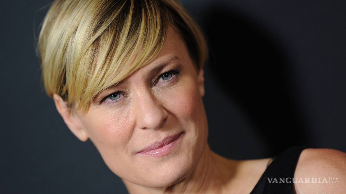 Robin Wright quiere el mismo sueldo que Kevin Spacey