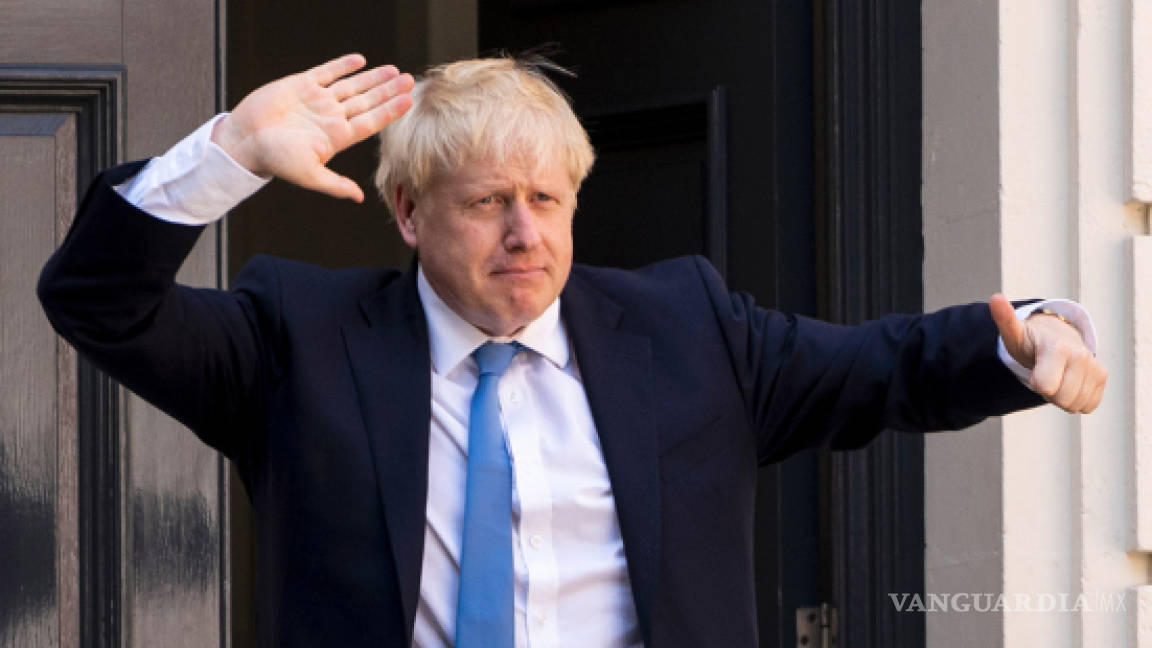 Conservadores de Boris Johnson logran abrumadora victoria