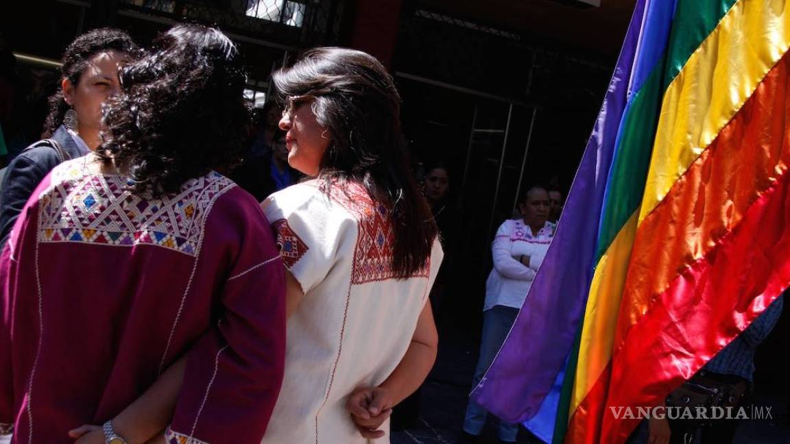Senado aprueba garantizar seguridad social a parejas del mismo sexo