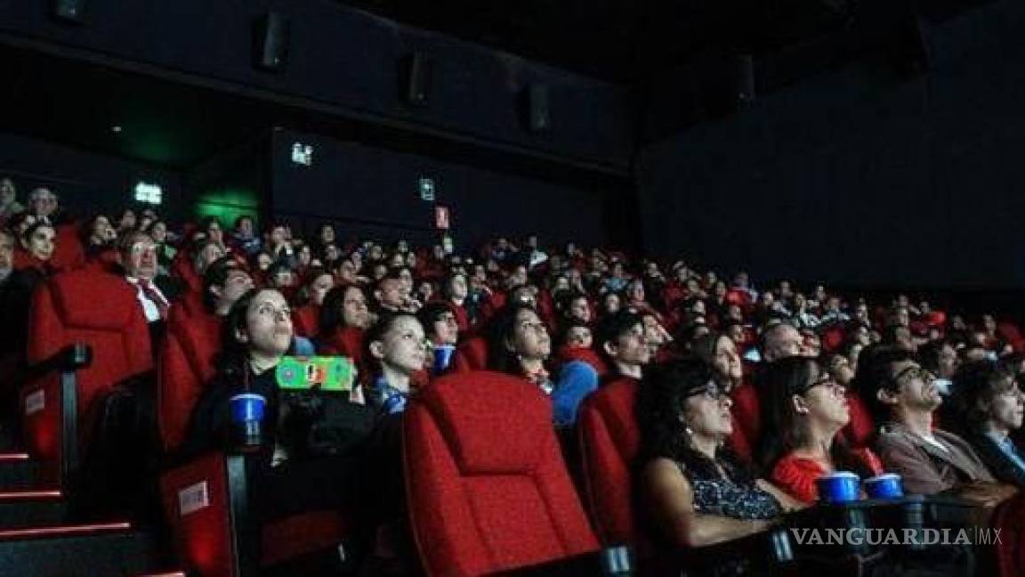 Canacine busca protocolos para abrir salas de cine