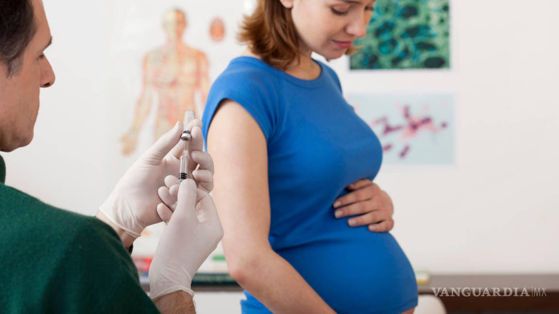 En Coahuila aseguran que una mujer embarazada tiene hasta seis veces más riesgo de morir por el virus de la influenza