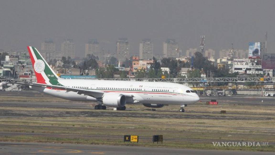 Avión presidencial volverá a México a finales de abril: AMLO