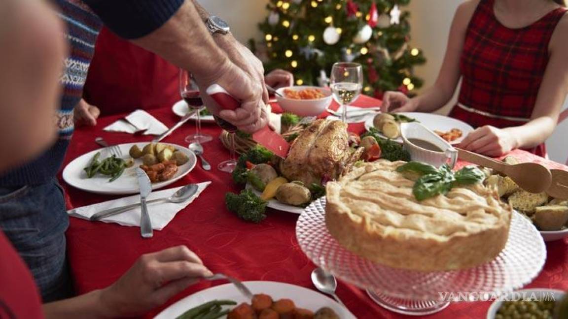 Encuesta revela que los saltillenses sí celebrarán la Navidad