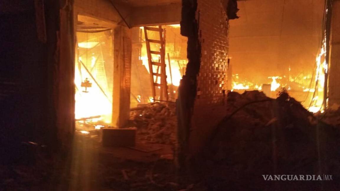 Dos muertos y 8 heridos el saldo final del incendio en mercado de La Merced en CDMX