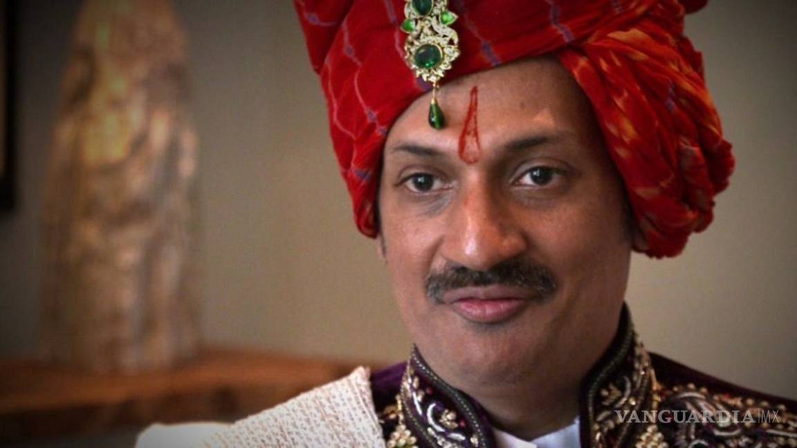 $!El príncipe indio que lleva una década defendiendo los derechos del colectivo LGTB