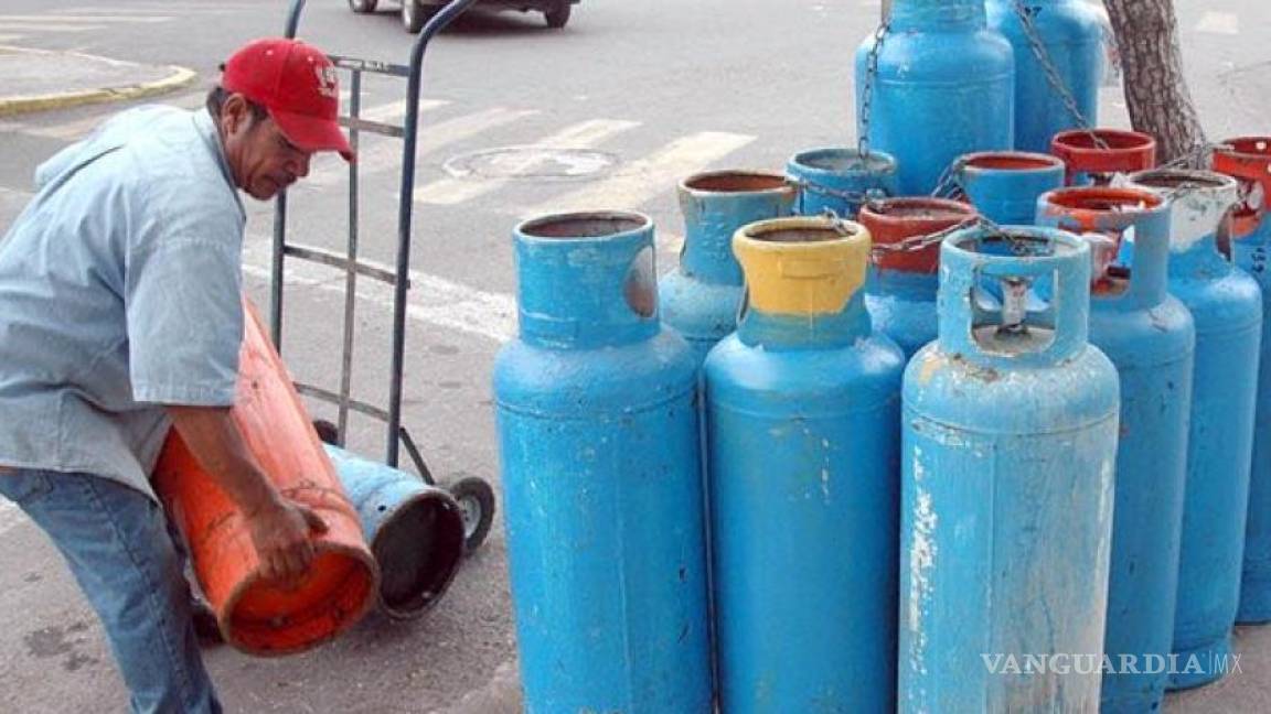 En Torreón se pagan hasta mil 138 pesos por tanque de gas de 45 kilos