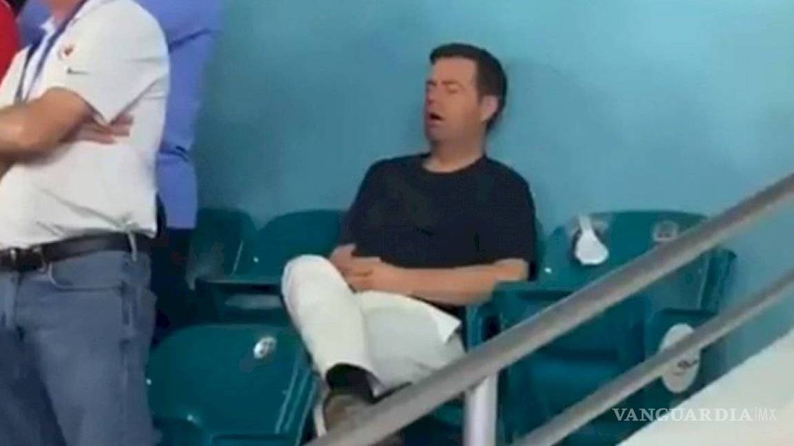 El aficionado que se quedó dormido durante el Super Bowl