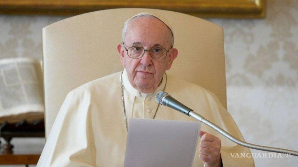 Promete Papa justicia a víctimas de abusos