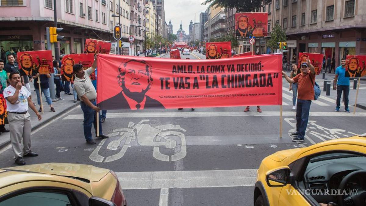 Trabajadores sindicalizados del gobierno de la CDMX protestaron contra AMLO