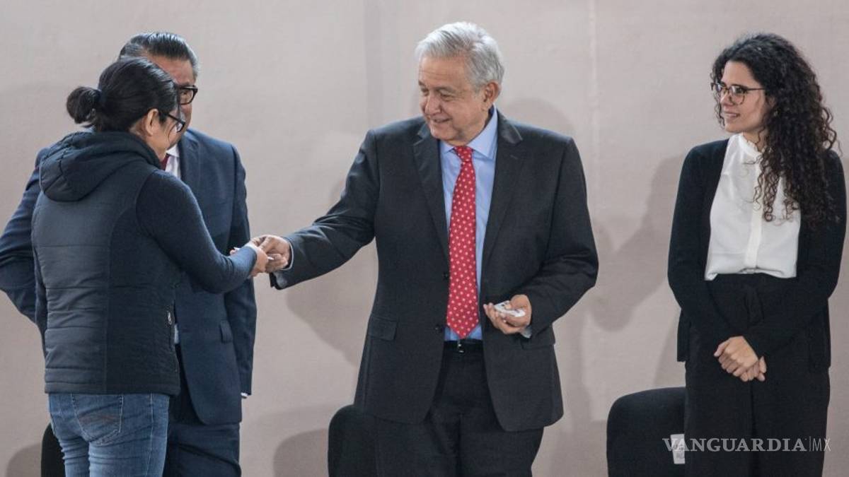 Gobierno de AMLO gastará casi 120 mil millones en programas sin reglas claras