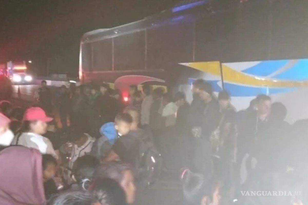 Localizan a 180 migrantes guatemaltecos hacinados en un autobús