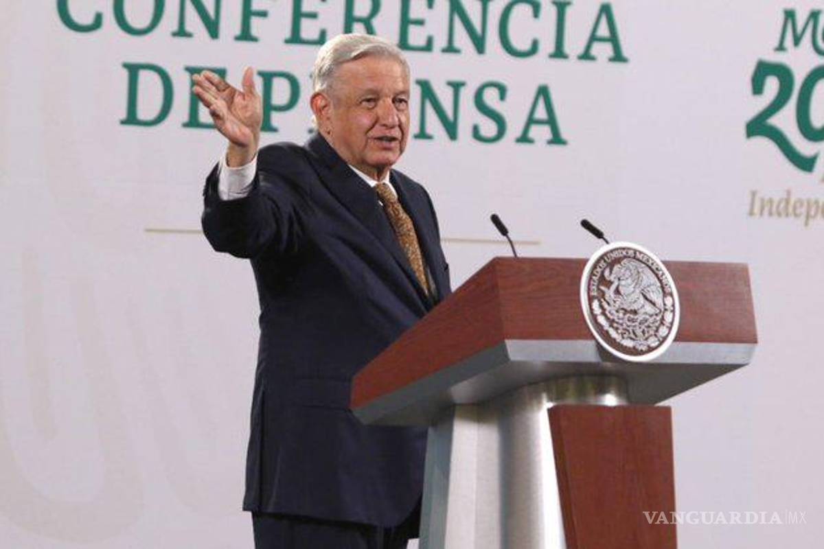 Obras generarán 300 mil empleos en un año, asegura AMLO