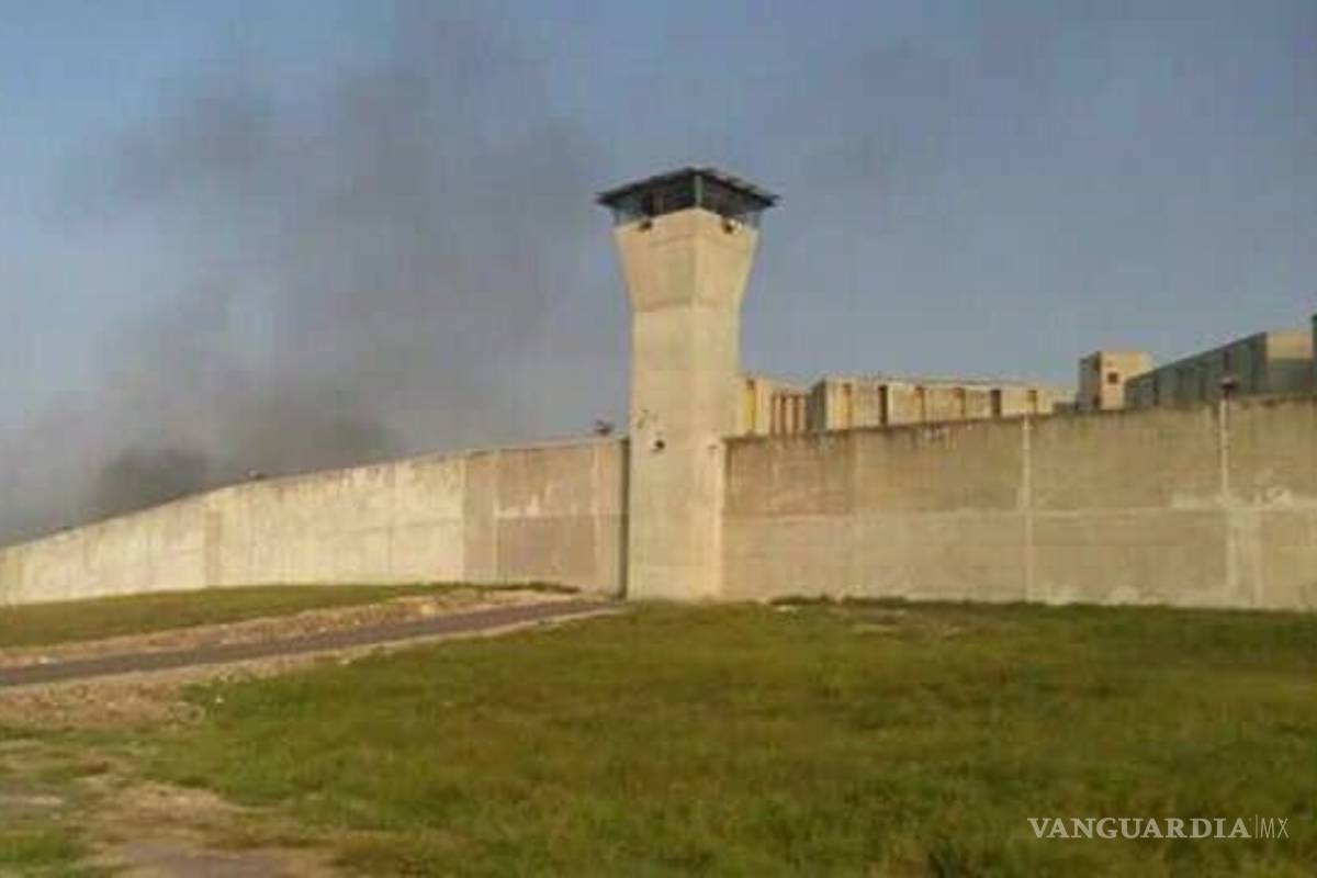 45 reos lesionados deja riña en penal de Cadereyta, Nuevo León