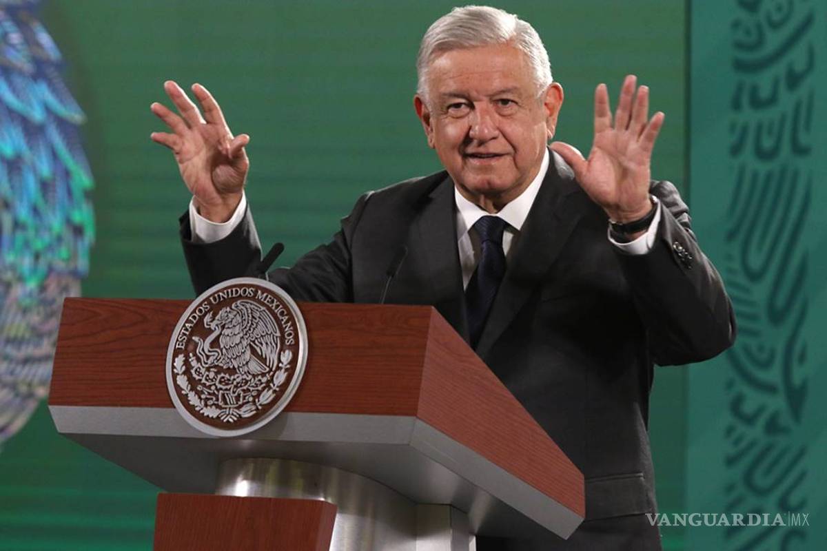 'Prohibido prohibir': AMLO da carta abierta a colaboradores para destaparse rumbo al 2024