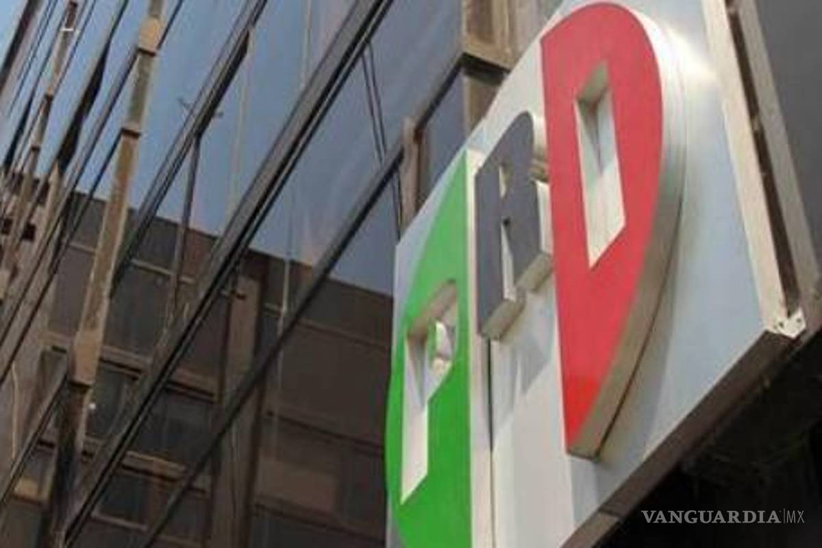 PRI afirma que hay ‘errores de primaria, engaños y ausencia de soporte constitucional’ en reformas de AMLO