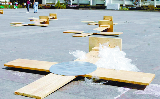 Capitalinos destruyen obra de Yoko Ono, ella lo ve ‘positivo’